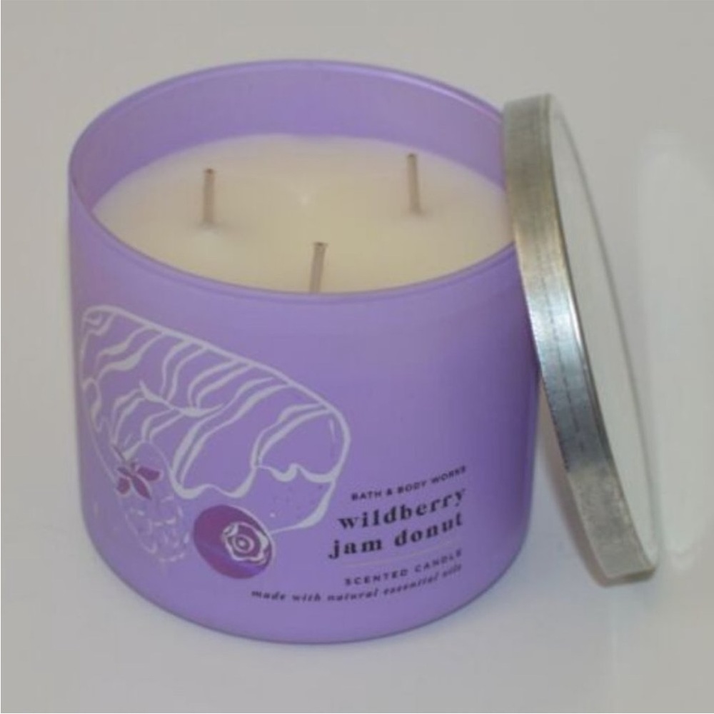 Candle - Picture 2 of 3